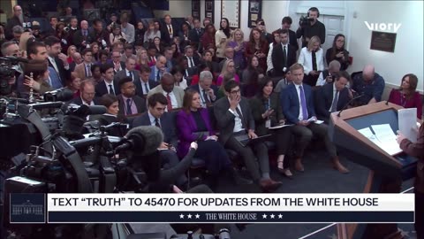 WH spox faces repeated questioning on Epstein email revelations