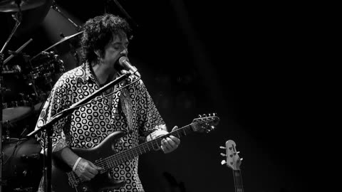 I'll Be Over You - Toto (live)