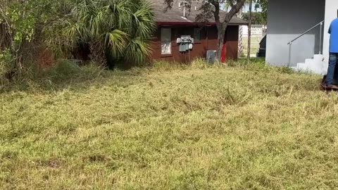 Police Handle Situation with Upset Neighbor in the Community P2