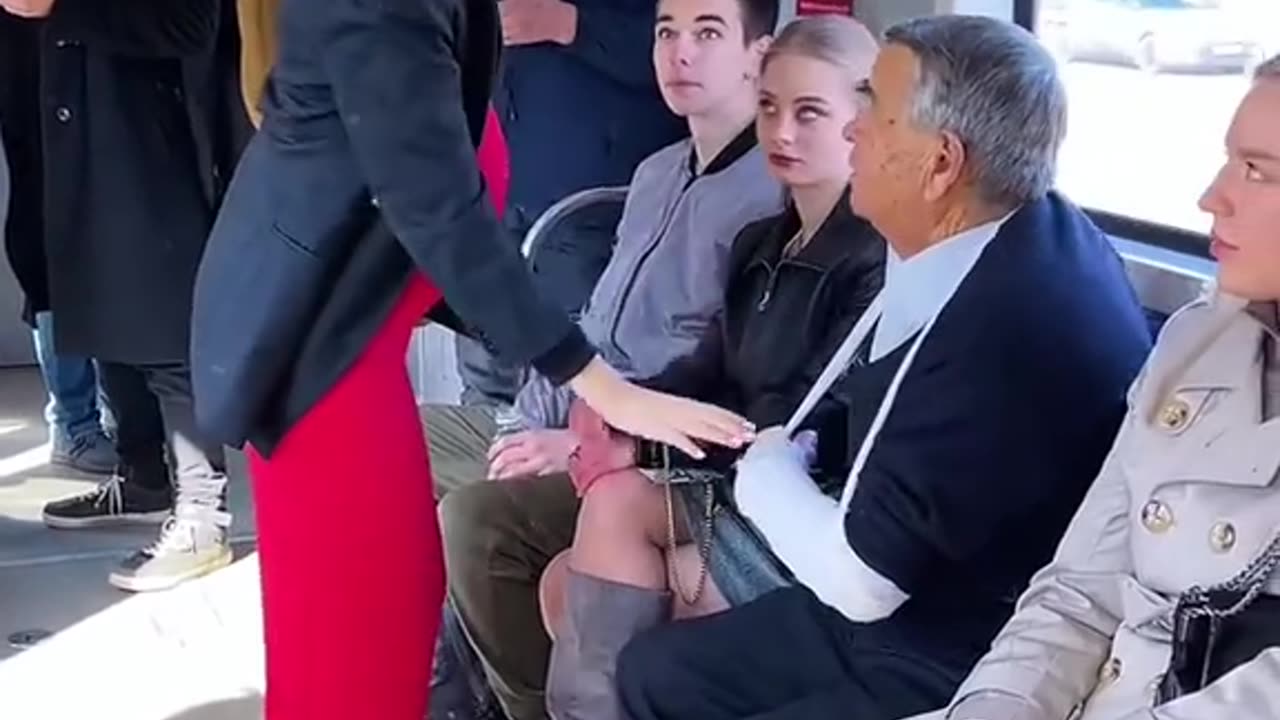 Social Respect Moment That Will Melt Your Heart | Humanity Still Exists ❤️ #humanity
