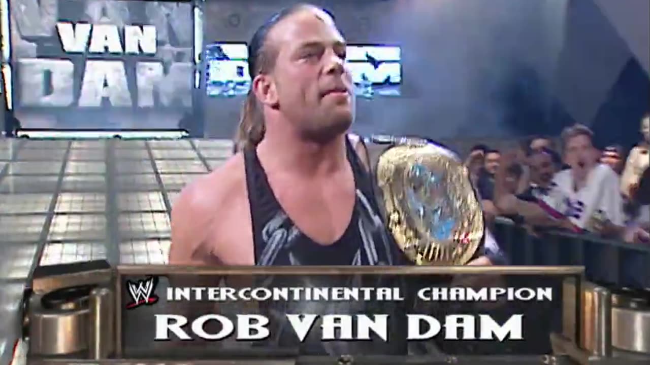 Monday Night RAW (August 26, 2002)