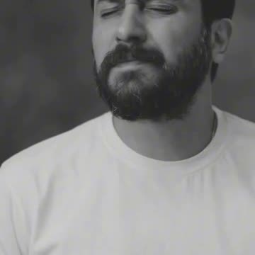 Download the new song by Majid Razavi called Panj Sobh