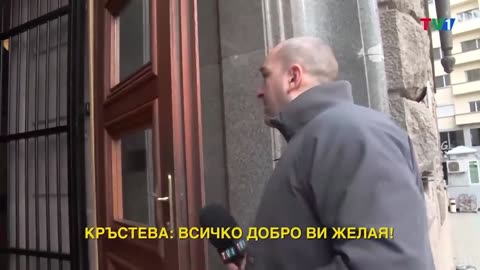 Велислава Кръстева, пиарката на Пеевски, обстрелвана с неудобни въпроси за Избори 2024