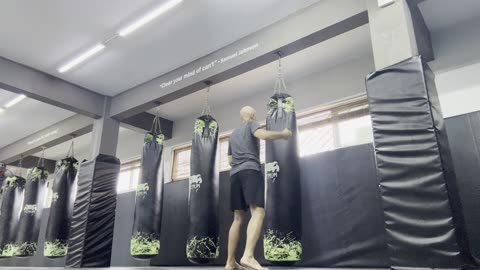 Vacation in Mauritius 🇲🇺 . Shape Sports Club Grand Baie - Speed & Power 3 Punches. July 6, 2025