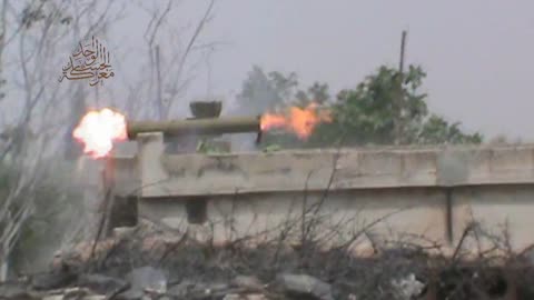 Syrian War Qasr al Mukharram, NE. Hama, Konkurs, vs. T-62, hit (Ahrar al Sham) 2013.05.10