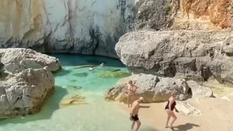 I want to relax here