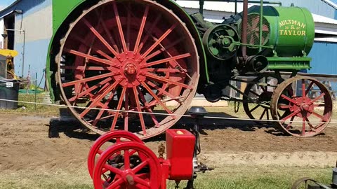 Altman Taylor Tractor