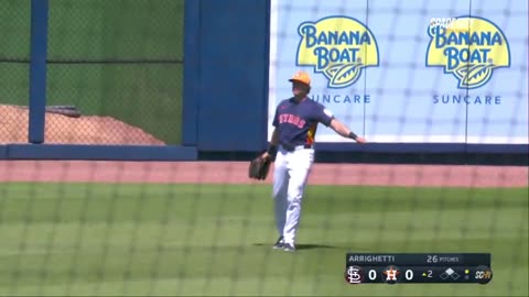 José Altuve sigue en fase de ensayo y error en el LF ¡Mira esta jugada!