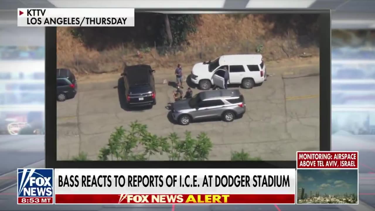 Bill Melugin debunks reports that ICE was at Dodger Stadium to arrest fans
