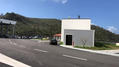 Bllokohet kalimi i automjeteve në Qafë Botë, lejohet vetëm kalimi në këmbë