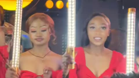 Queen vee bosset