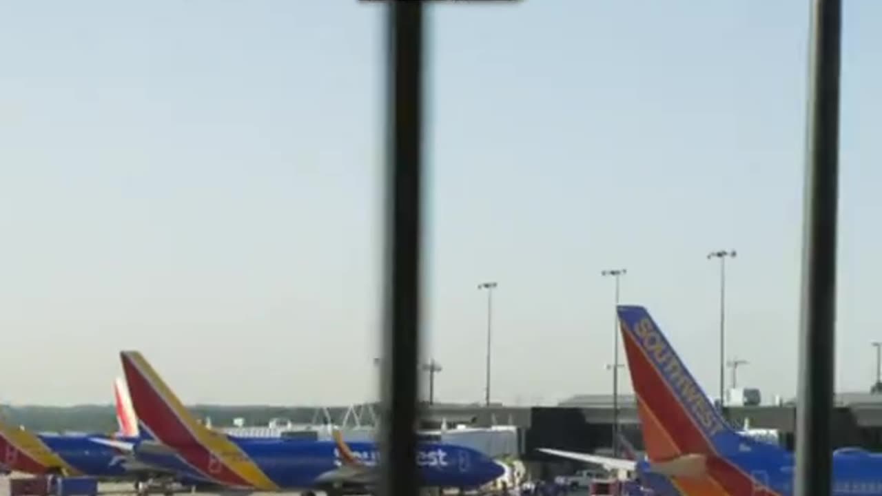 Southwest Requires Plus Size Flyers to Buy Extra Seat