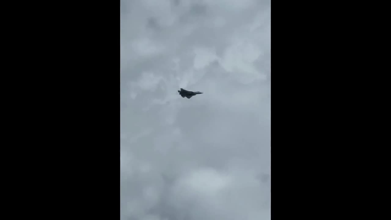 It’s insane how good that pilot is