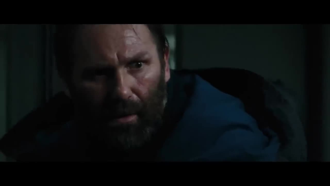 SCENE FROM THE MOVIE THE THING (2011)
