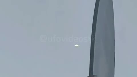 🛸🤯 Witness Captures BRIGHT SHINING LIGHT EGG FORM UFO! | TheTruthAbove