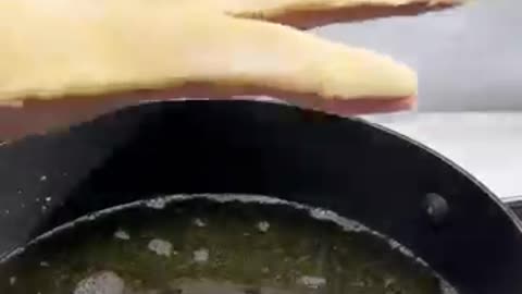 Hand food
