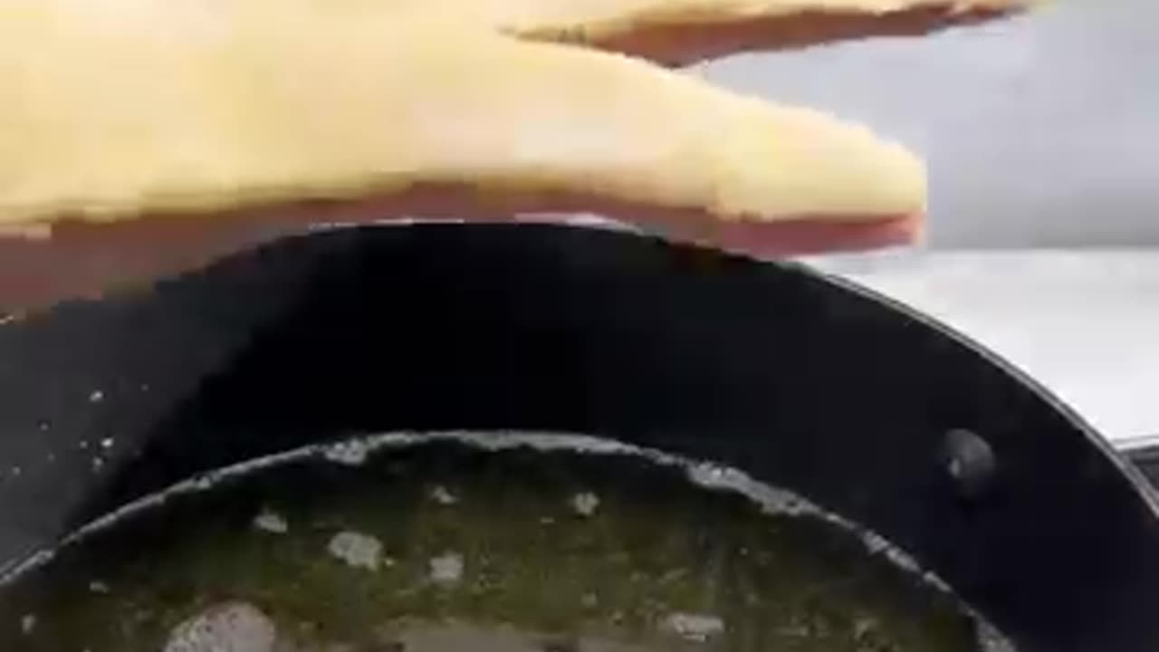 Hand food
