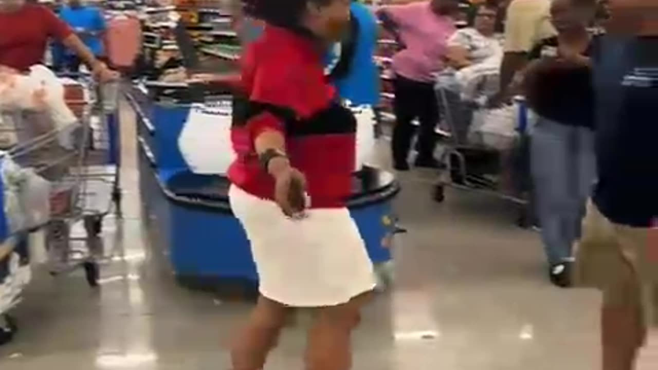 she did not like her nails