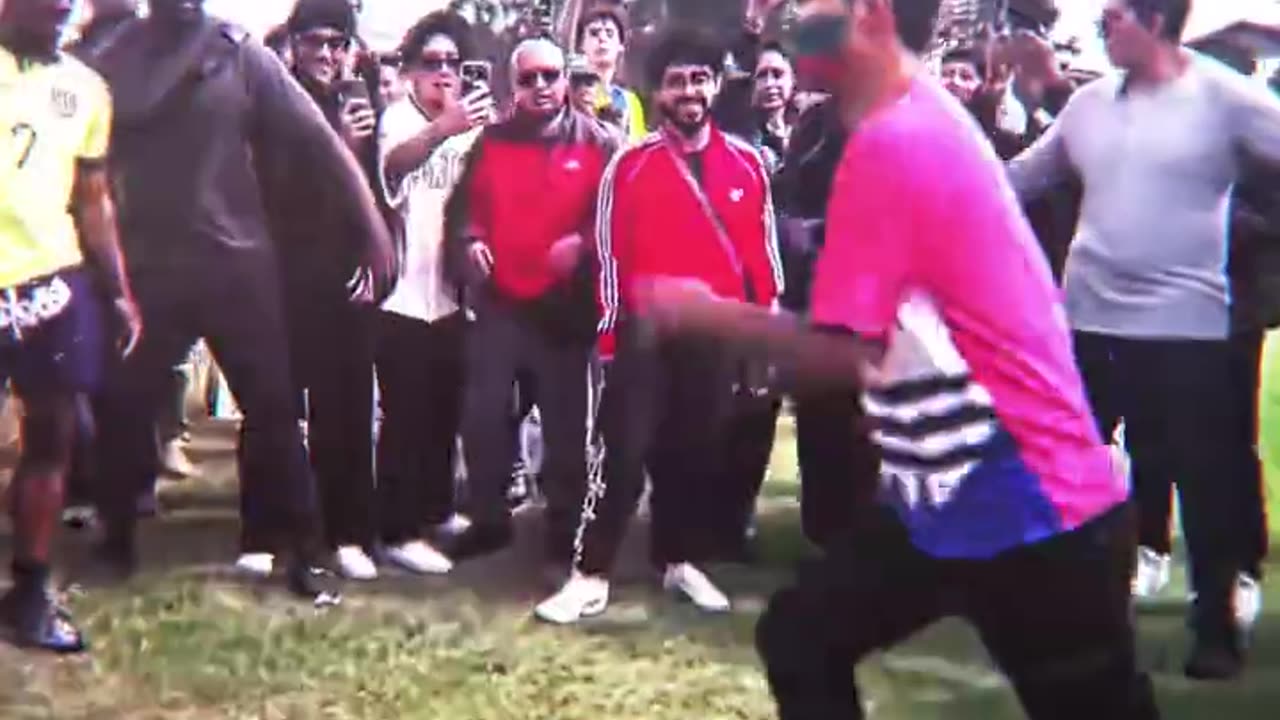 😅🥶ISHOWSPEED SHOWS CRZY FAN BACKFLIP