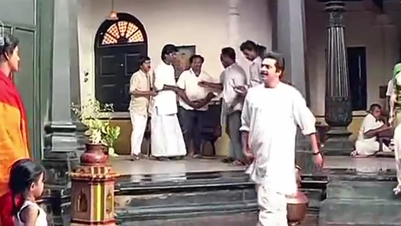 Thalapathi: Rajinikanth's Fearless Stance Against Mammootty's Power!