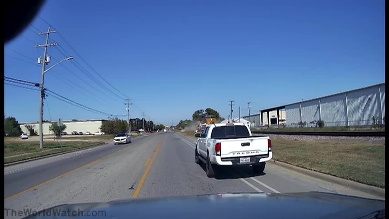 City worker jumping out of vehicle after train collision in Texas