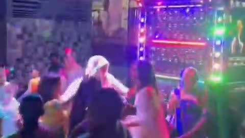 Wedding dance in dj