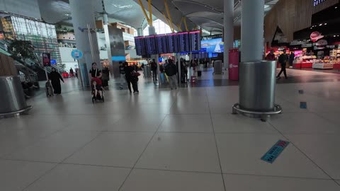 Istanbul Airport food court , the SHEA SHOW