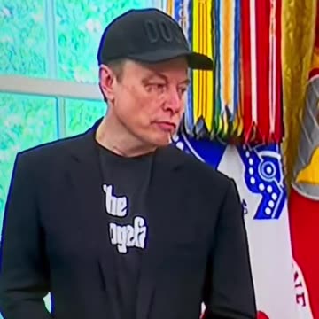 Strange Elon Musk behavior at White house along with new Black Eye.