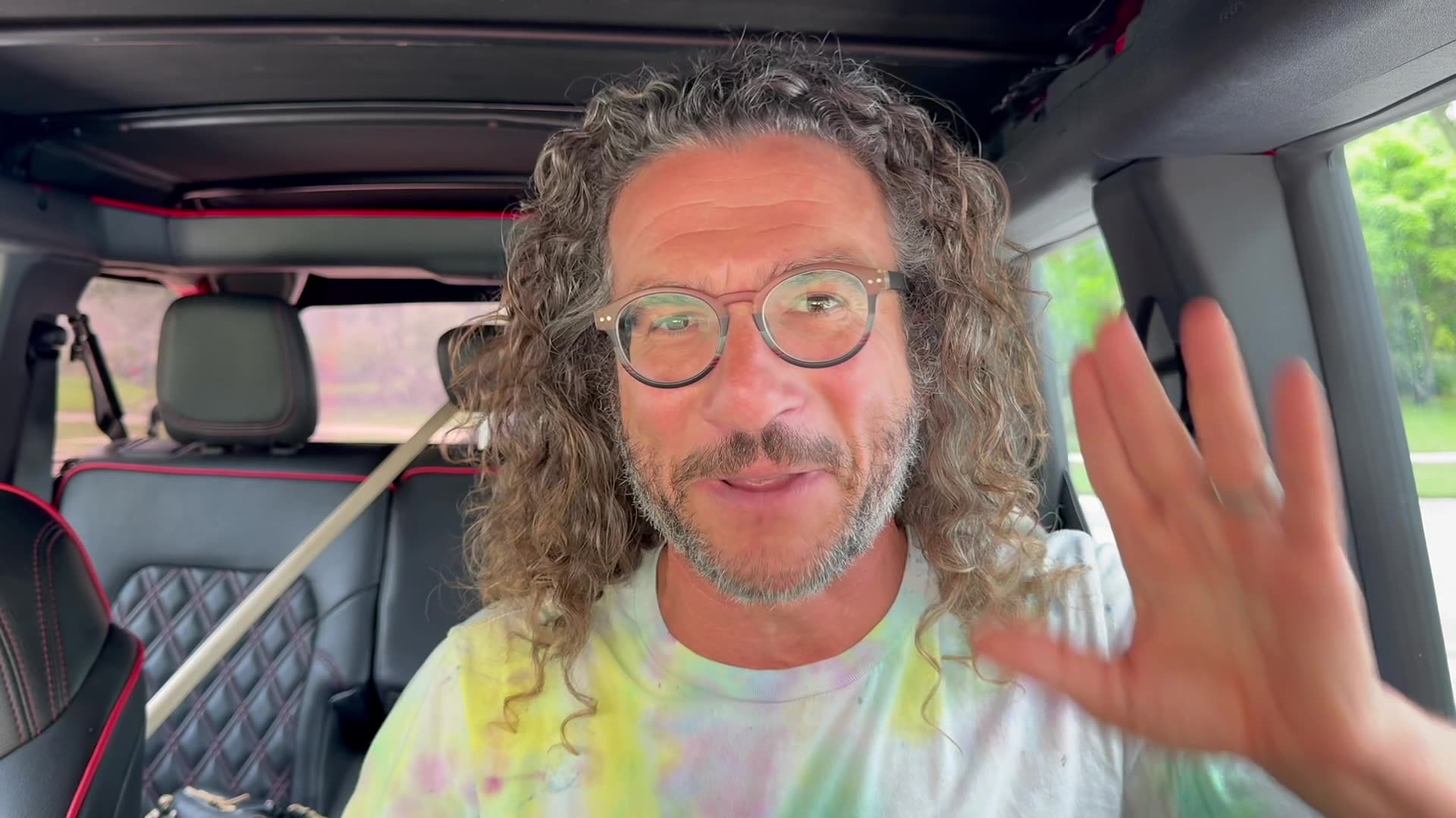 Kash Patel’s Girlfriend Sues Ex-FBI Agent for Calling Her a ‘Mossad Honeypot! Viva Frei Vlawg