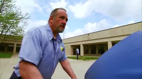 Lockup Raw - Breaking Rules S8 E4