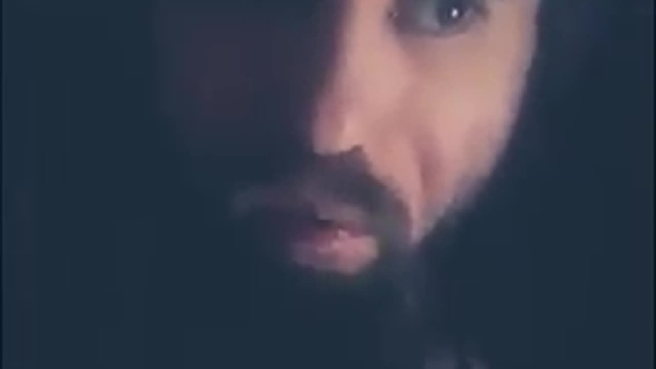 Cyraxx on YT. "A very clear message to William gloryhole". 3/30/2025. 5mins ago you were crying, lol