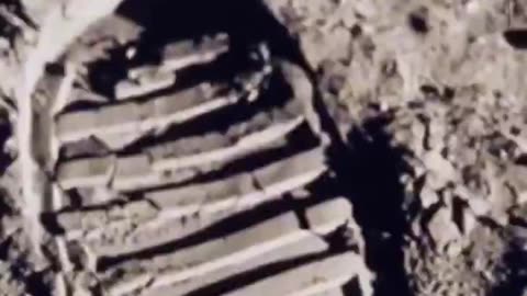 Fact Checkers State they left their ‘Over Boots’ on the Moon, hence the different prints