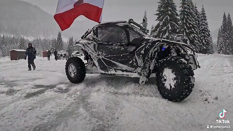 Romania Transalpina donuts drift Can-am Maverick X3