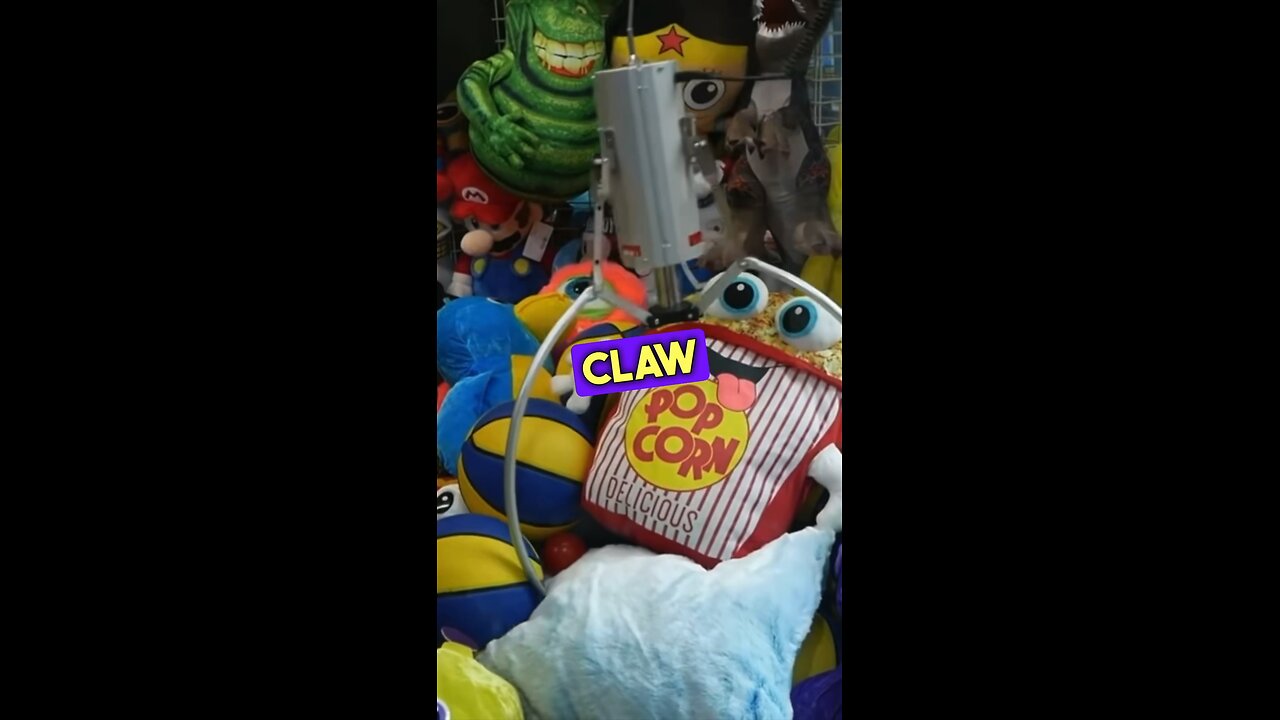 GIANT Claw Machine Win! 🍿