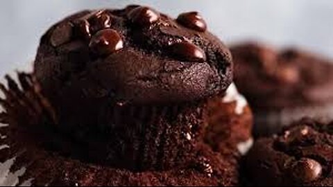 “🍫 Decadent Chocolate Muffin – Soft, Fluffy & Delicious!”