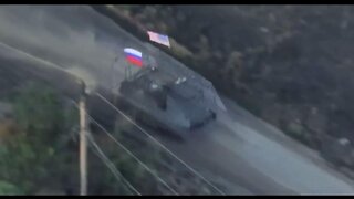 🚨#Breaking Russian Troops Spotted in Ukraine Carrying the US Flag 🫡🇺🇸🇷🇺