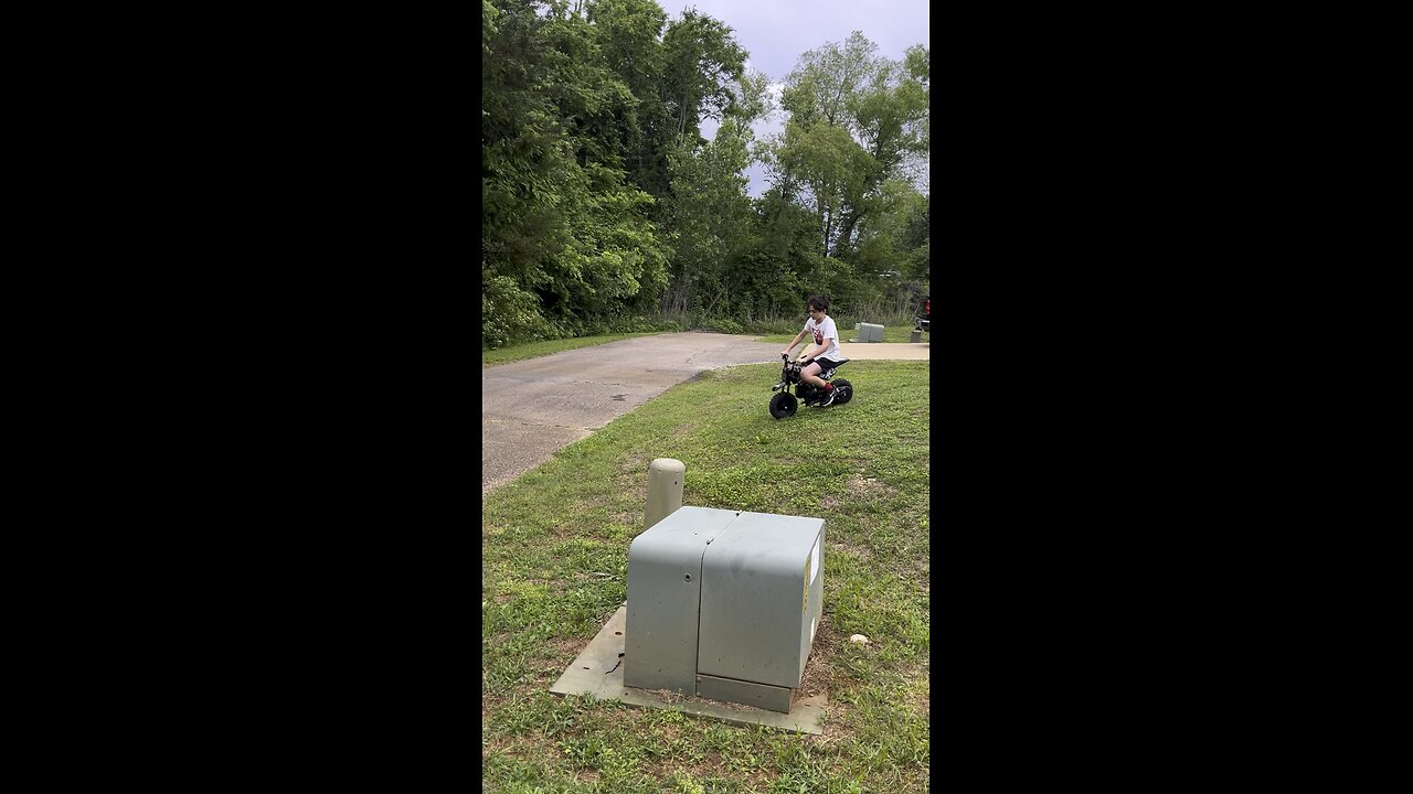 Jr On The Mini Bike 🏍️