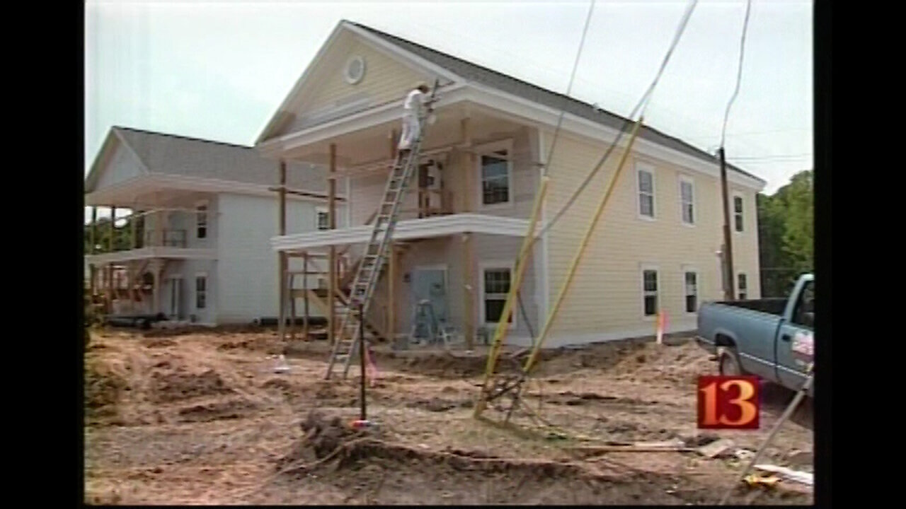July 24, 2002 - DePauw University Creating New Housing Options in Wake of Dormitory Fire