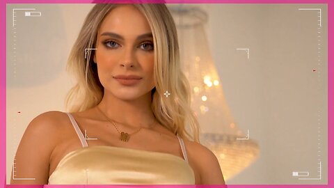 HOT GIRLS - ADRIANA ARANGO