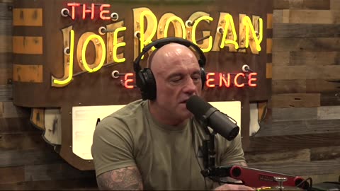 AI's Job Loss Crisis - Paul Stamets on Joe Rogan #universalbasicincome #automation #psilocybin