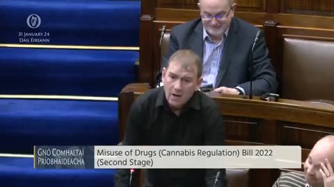 Absurd Irish 'doctors' say that 7 grams of cannabis is the equivalent of 4 bottles of vodka
