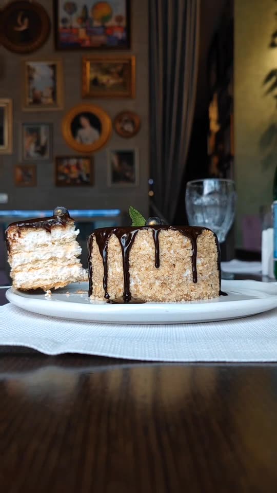 Cake, dessert, restaurant