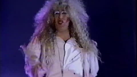 Twisted Sister with Alice Cooper - Be Cruel To Your School