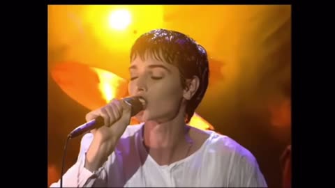 Sinead O’Connor - “House Of The Rising Sun” (Live on The Danny Baker Show 1994)