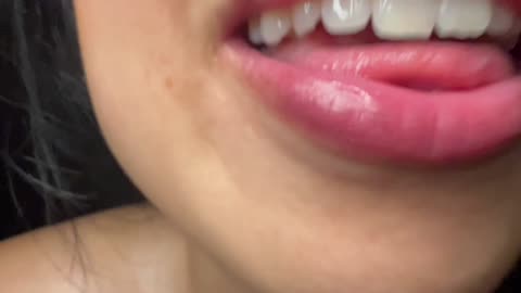 ASMR MOUTHSOUNDS LENS LICKS