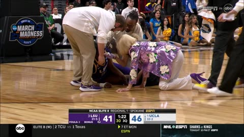 🤕 Aneesah Morrow BREAKS NOSE after collision with teammate | LSU vs UCLA, Elite 8 women's basketball