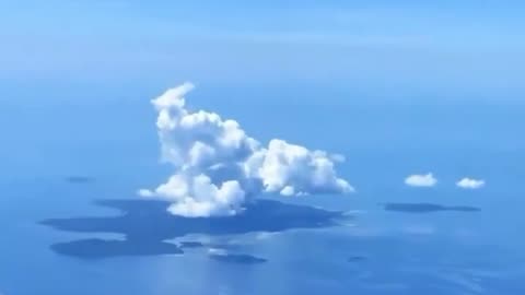 🤯✨ Mesmerizing Clouds Hovering Perfectly Over Islands! | FeedMyCuriosity