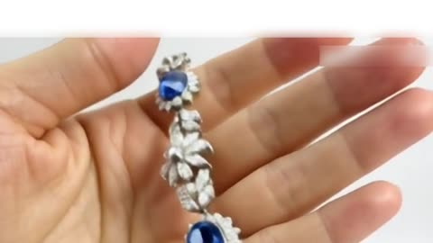 Sapphire Diamond Flower Halo Necklace – Elegant Gemstone Statement