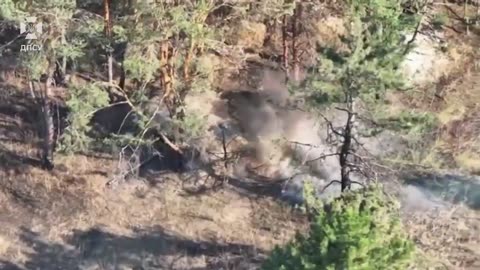 💥🇷🇺 Ukraine Russia War | Ukrainian 8th Border Guard Destroys Russian D-30 Howitzer in Zaporiz… | RCF