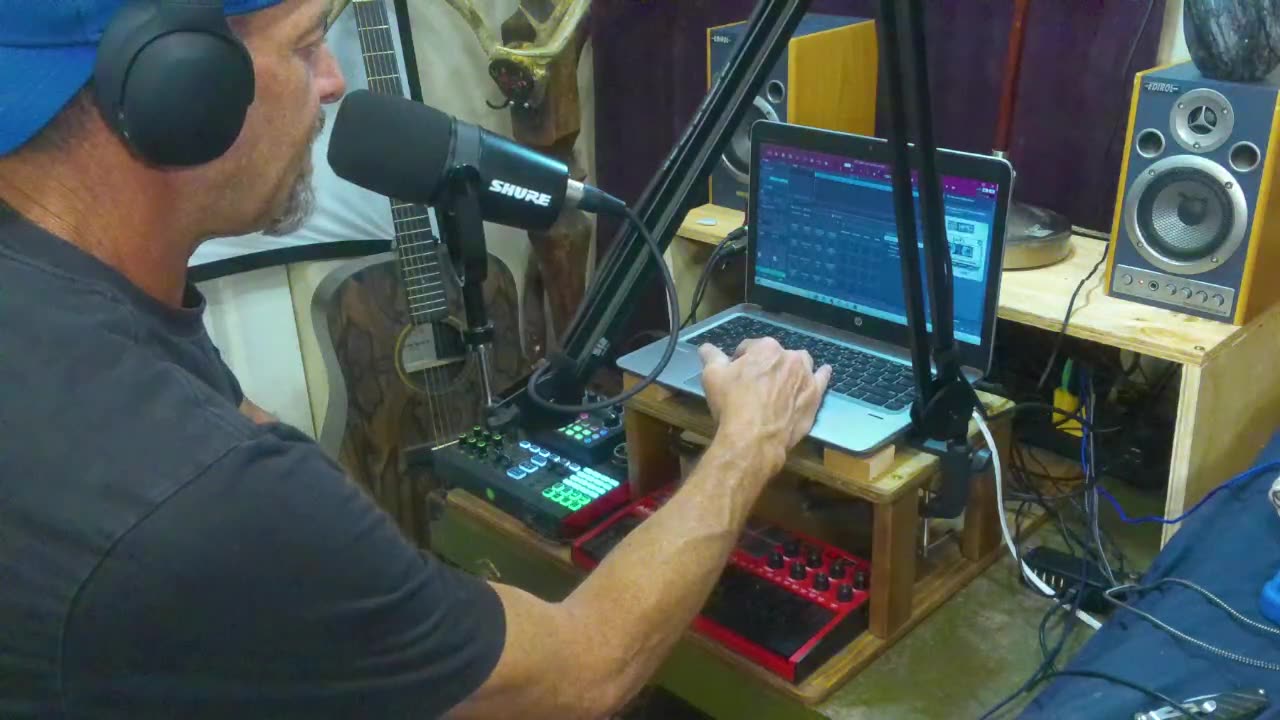 Friday Night Live Show from High Desert Music Channel